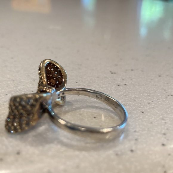 Sterling bow sparkle ring - Picture 5 of 11